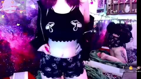 Evie online show from February 28, 9:58 am