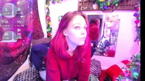 Evie online show from December 14, 10:24 am