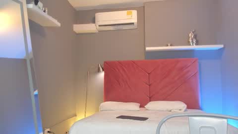 Sophia online show from November 26, 8:27 pm