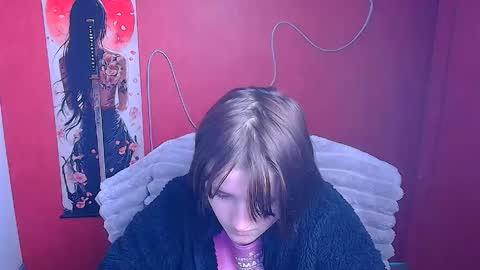 Evie online show from February 13, 1:36 pm