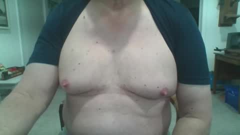 Snapshot of excitacbleguy9 chatting on January 11, 2:25 pm was excitablyguy hacked online show from January 11, 2:25 pm