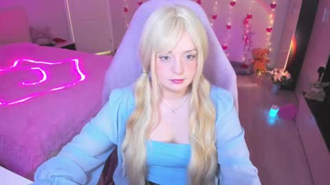 Snapshot of exhoneyangel chatting on March 11, 8:41 am  Amy  online show from March 11, 8:41 am