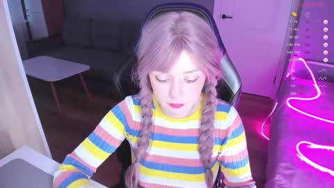  Amy  online show from December 1, 12:36 pm