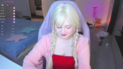 Snapshot of exhoneyangel chatting on January 28, 12:11 pm  Amy  online show from January 28, 12:11 pm