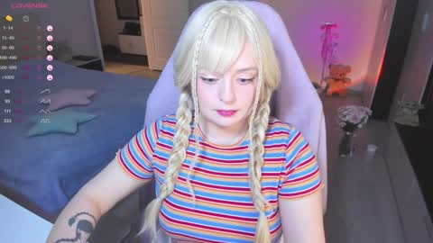 Snapshot of exhoneyangel chatting on January 30, 10:50 am  Amy  online show from January 30, 10:50 am