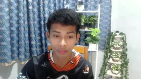 richard online show from December 20, 10:11 am