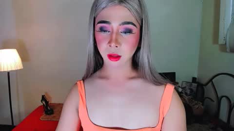 expensive_elise online show from March 19, 6:57 pm