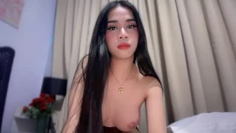 chloee online show from February 5, 7:39 pm