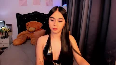 chloee online show from November 9, 9:57 am