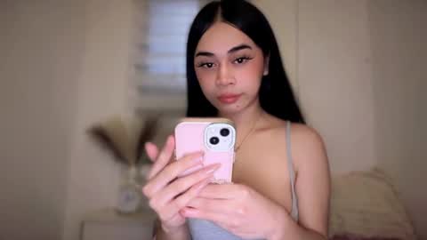 chloee online show from February 15, 4:48 am