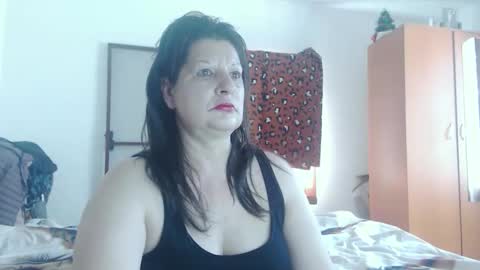 ExtasyMature online show from April 18, 9:00 am