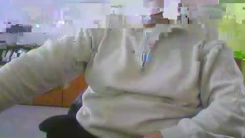 derssing online show from March 30, 10:15 am