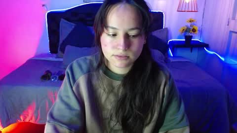 eymmy_24 online show from September 21, 5:44 am