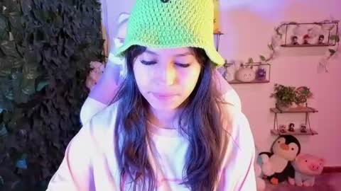 eymmy_24 online show from June 20, 2:07 am