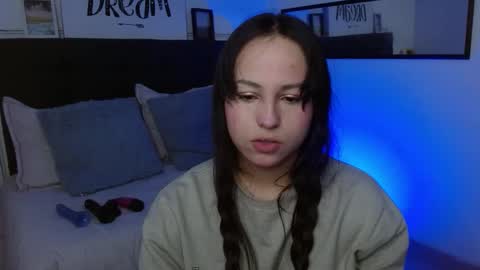 eymmy_24 online show from September 17, 2:48 am