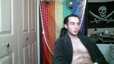 Ezra Naamah online show from April 1, 7:33 pm