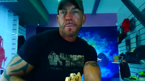 fabxxxl online show from November 13, 9:01 am