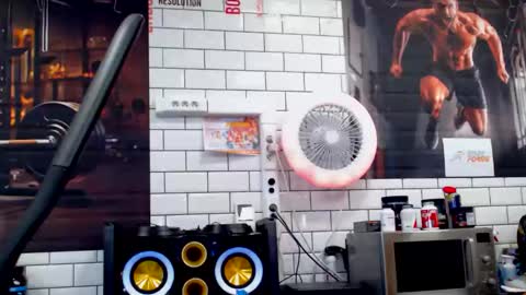 fabxxxl online show from September 15, 6:59 am