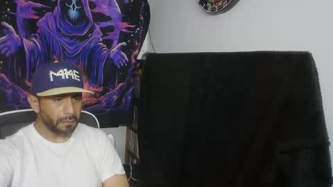 Mark online show from July 25, 3:21 pm