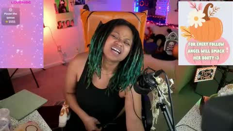 Snapshot of faeryaisha chatting on October 25, 12:22 am aisha online show from October 25, 12:22 am