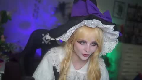 faith_chan online show from August 7, 2:10 am