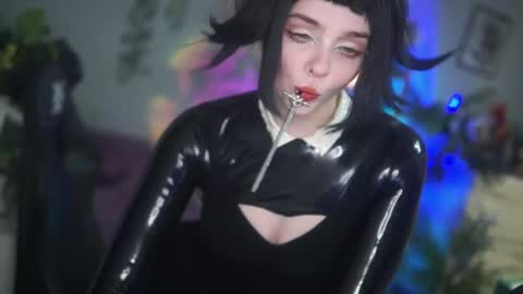 faith_chan online show from March 2, 3:22 am