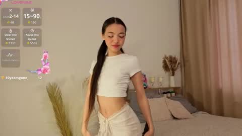 My name is Milisa  online show from May 4, 9:38 am