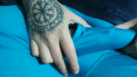 falcon120 online show from April 4, 4:36 pm