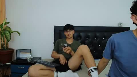 FallGays online show from January 16, 1:36 am