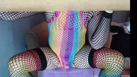 Fallin Skye online show from February 16, 10:32 pm