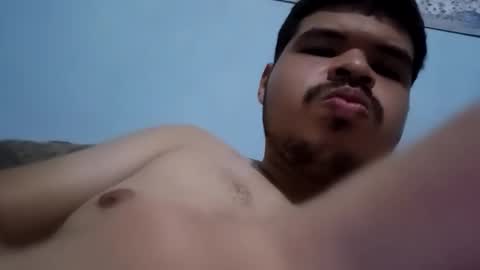 fanofvalen987 online show from November 18, 12:57 am