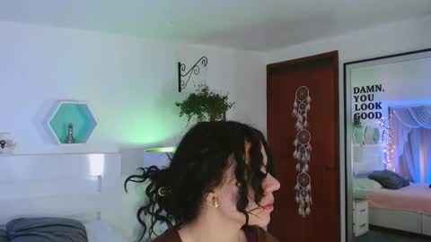 Farah online show from February 17, 12:04 pm