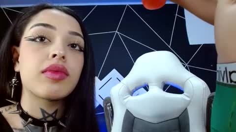 fari online show from December 13, 8:48 pm