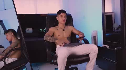 farid_jake_ online show from December 5, 2:59 pm