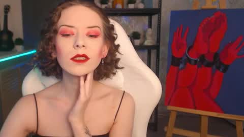 Fascinating   Eyes online show from November 2, 7:58 pm