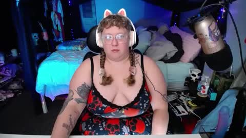 FatVeronica online show from January 15, 8:51 am