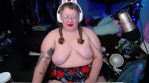 FatVeronica online show from February 8, 2:36 am
