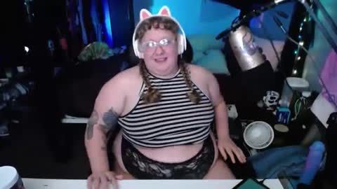 FatVeronica online show from February 4, 7:18 am