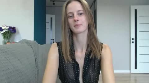 favoriteyour online show from September 19, 12:31 pm