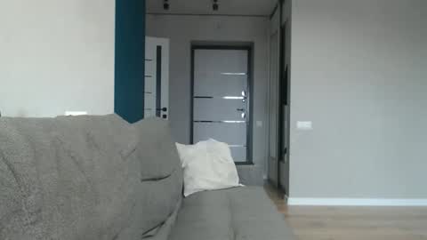 favoriteyour online show from November 5, 5:20 am