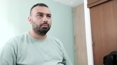 Snapshot of federikofer2 chatting on March 1, 3:05 pm federico online show from March 1, 3:05 pm