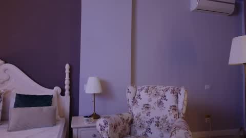 FeliciaKrige online show from March 3, 9:15 pm