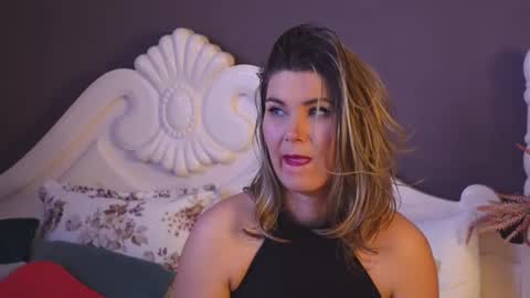 FeliciaKrige online show from March 4, 3:55 am