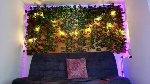 felicity_rendon01 online show from February 11, 2:04 am