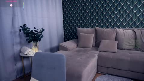 Hello im Nova online show from October 23, 4:47 am