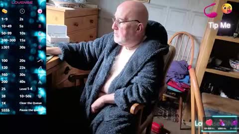 Adam online show from October 8, 8:09 am