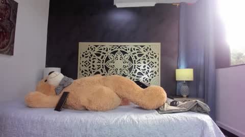 Femboy Max online show from November 20, 12:04 pm