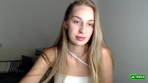 Femke online show from March 27, 9:27 pm