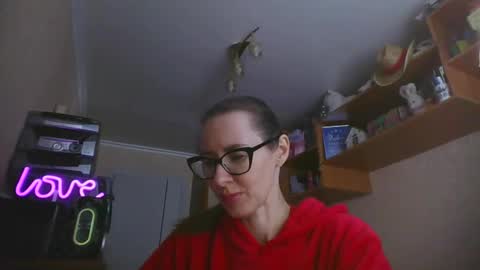 feraliss online show from February 26, 11:13 am