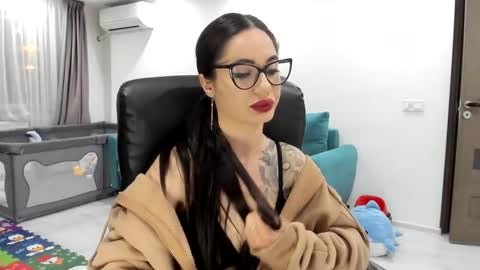 Snapshot of fetishcatalea chatting on January 15, 8:58 pm Catalea DM online show from January 15, 8:58 pm